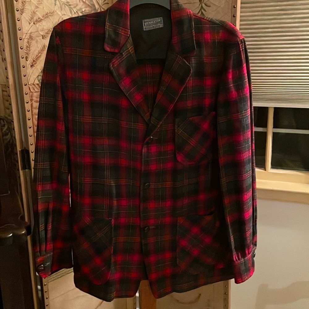 Pendleton Woolen Mill Women’s M Red Plaid Long Sleeve Button Down Shirt 4 Pocket